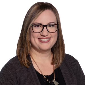 Profile Picture Nikki Roach